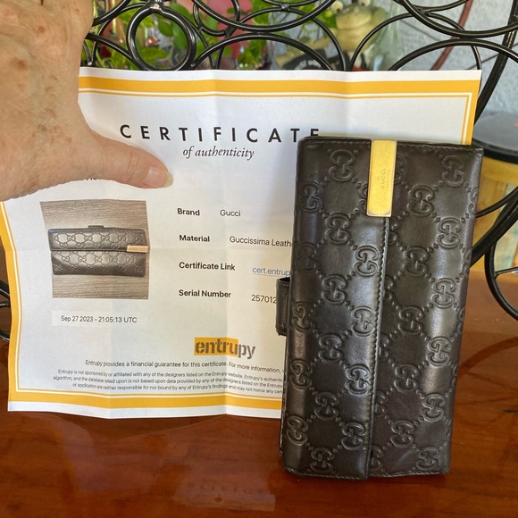 GUCCI GG Wallet with COA included - Picture 14 of 14
